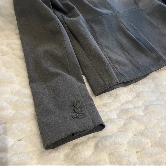 The Limited NWT Blazer - Picture 5 of 5